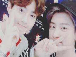 EXO’s Chanyeol Surprises Suho With Coffee Truck
