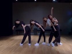 Watch: BLACKPINK Impresses With Their Moves In “DDU-DU DDU-DU” Dance Practice Video