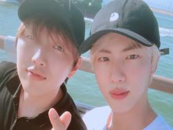 BTS’s Jin Shares Photos From Trip To Seaside With B1A4’s Sandeul
