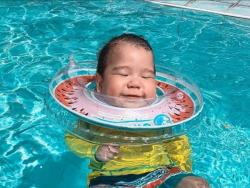 IN PHOTOS: Baby Pancho adorably chills out on a pool floatie