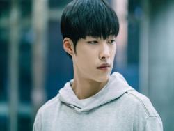 Woo Do Hwan Compares Himself To His “Mad Dog” Character And Describes His Ideal Type