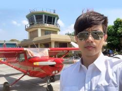 LOOK: Ronnie Liang fulfills childhood dream of becoming a pilot